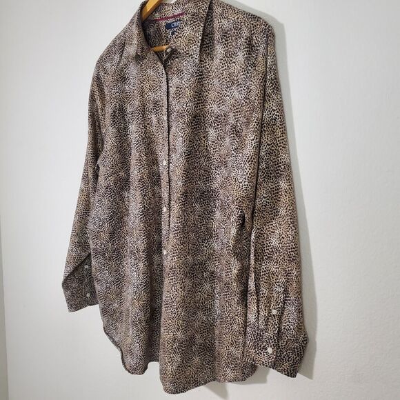 Chaps Women's Top 2X Brown Cheetah Print Button Up Classic Business No Iron - Picture 7 of 10